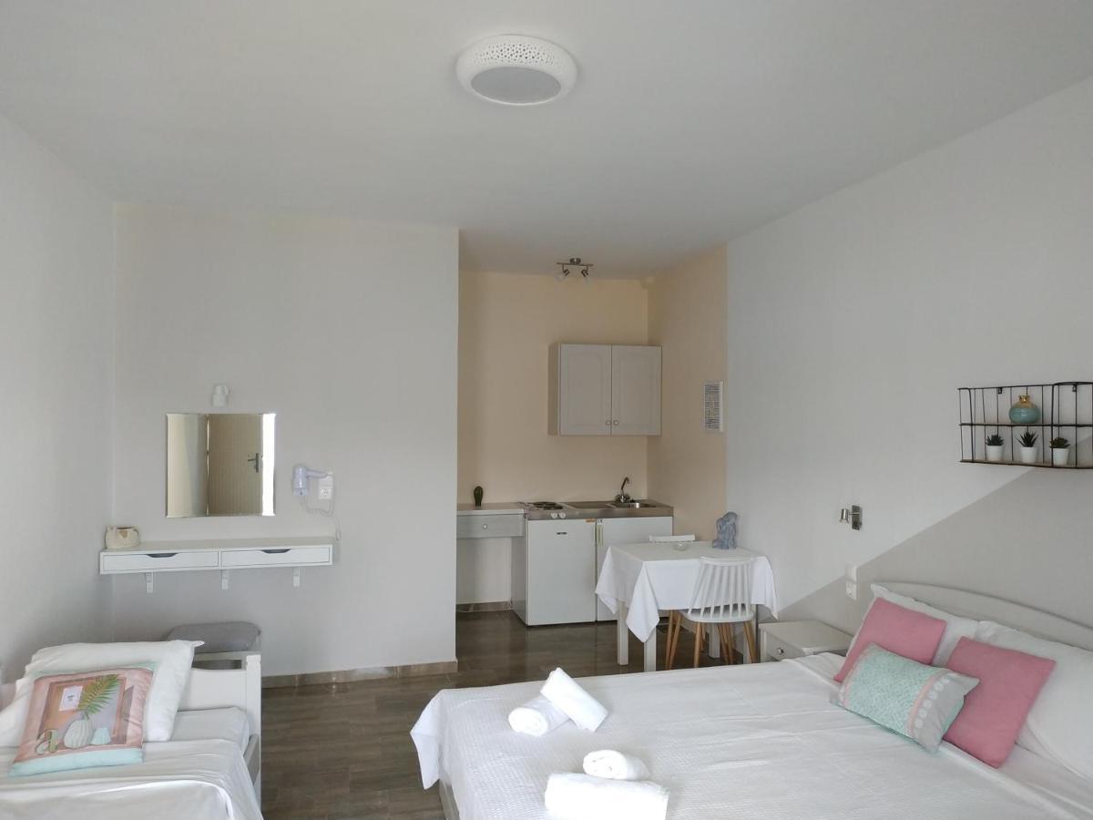 Theodora Rooms Poros Town Zewnętrze zdjęcie